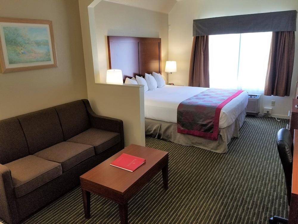 Hotel Ramada By Wyndham Bakersfield Exterior foto